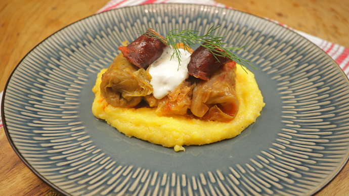 [Homemade] Romanian sour cabbage rolls with polenta