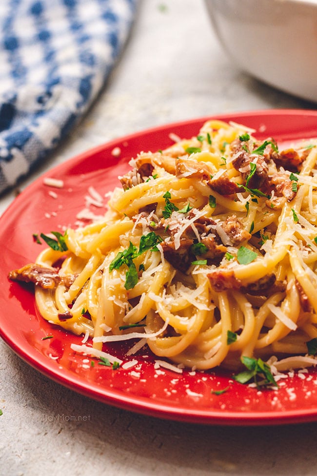 Easy Bacon Carbonara (VIDEO)