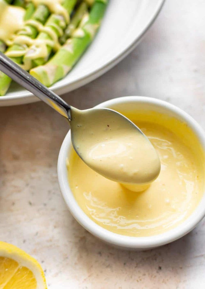 Easy Hollandaise Sauce