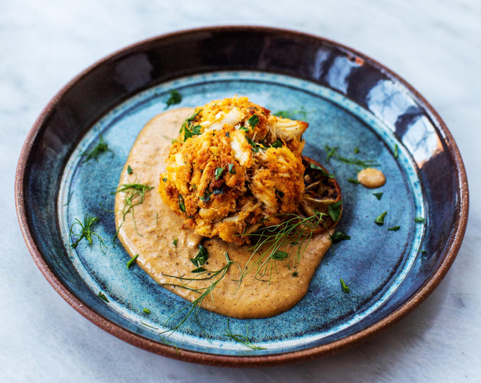 Crab Cakes with Garlic Confit Fennel Cream