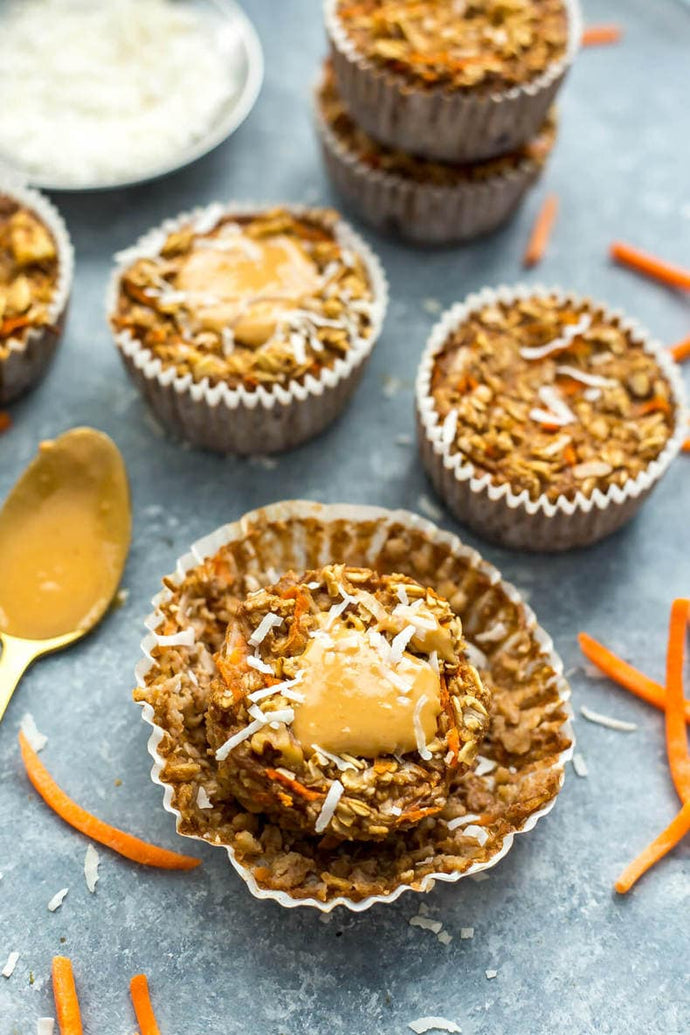 These Carrot Cake Oatmeal Cups are a delicious grab and go breakfast, idea low in refined sugars and high in fibre