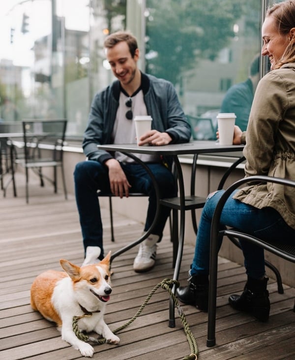 Feeling Awkward on a First Date? 5 Do’s and Don’ts to Enhance Attractions