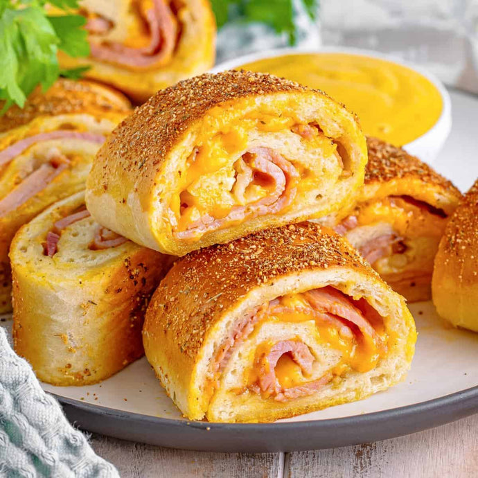 Easy Ham and Cheese Stromboli