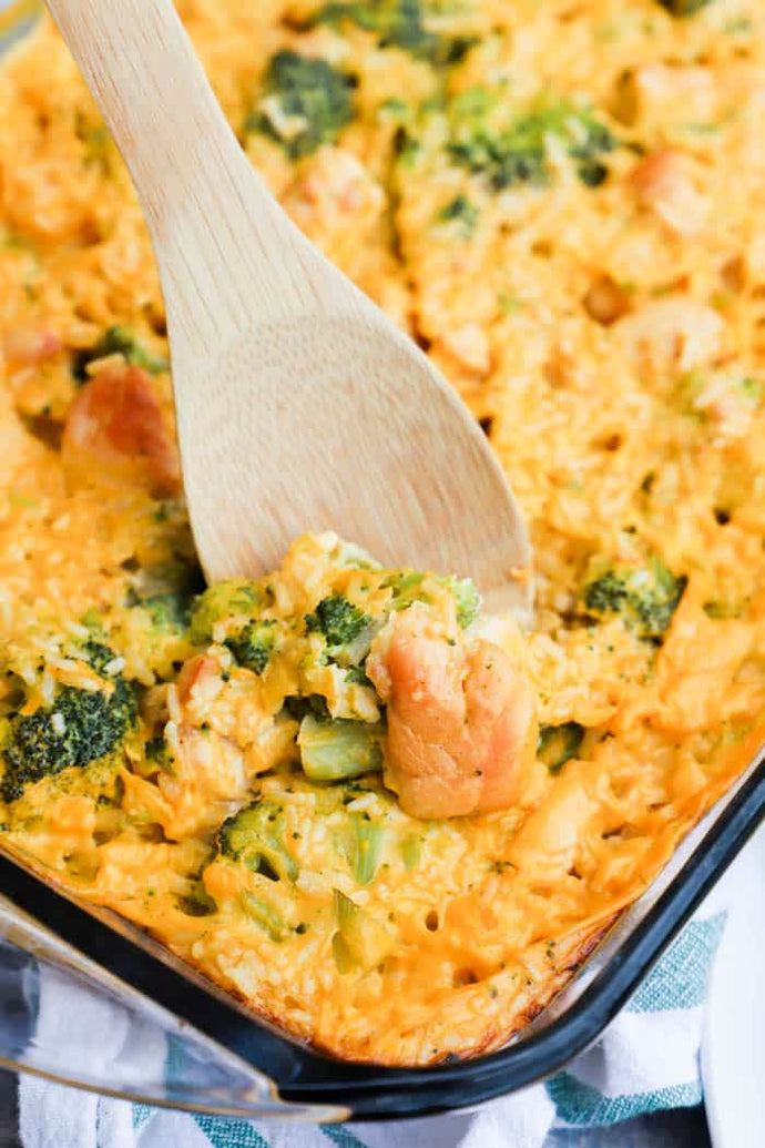 Cheesy Broccoli Chicken and Rice Casserole