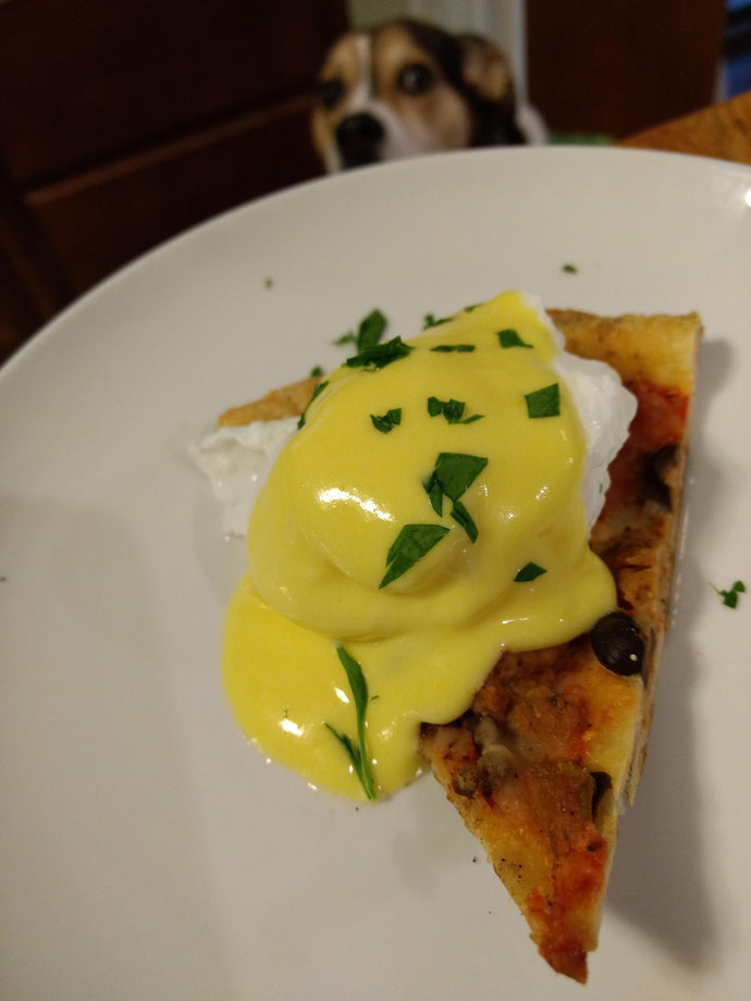 Pizza benedict