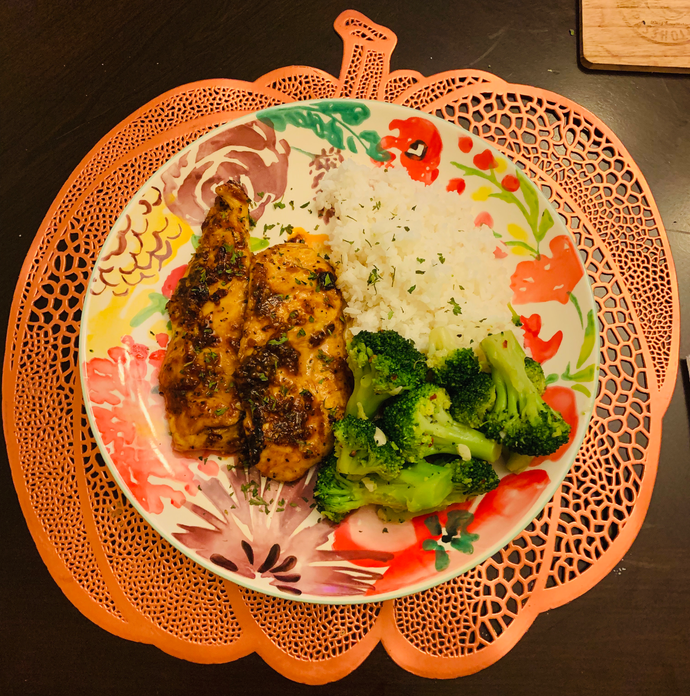 barbecued chicken, steamed broccoli, abd jasmine rice