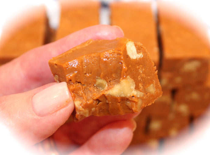 ~Cinnamon-Apple Maple-Walnut Lovers Killer Fudge~