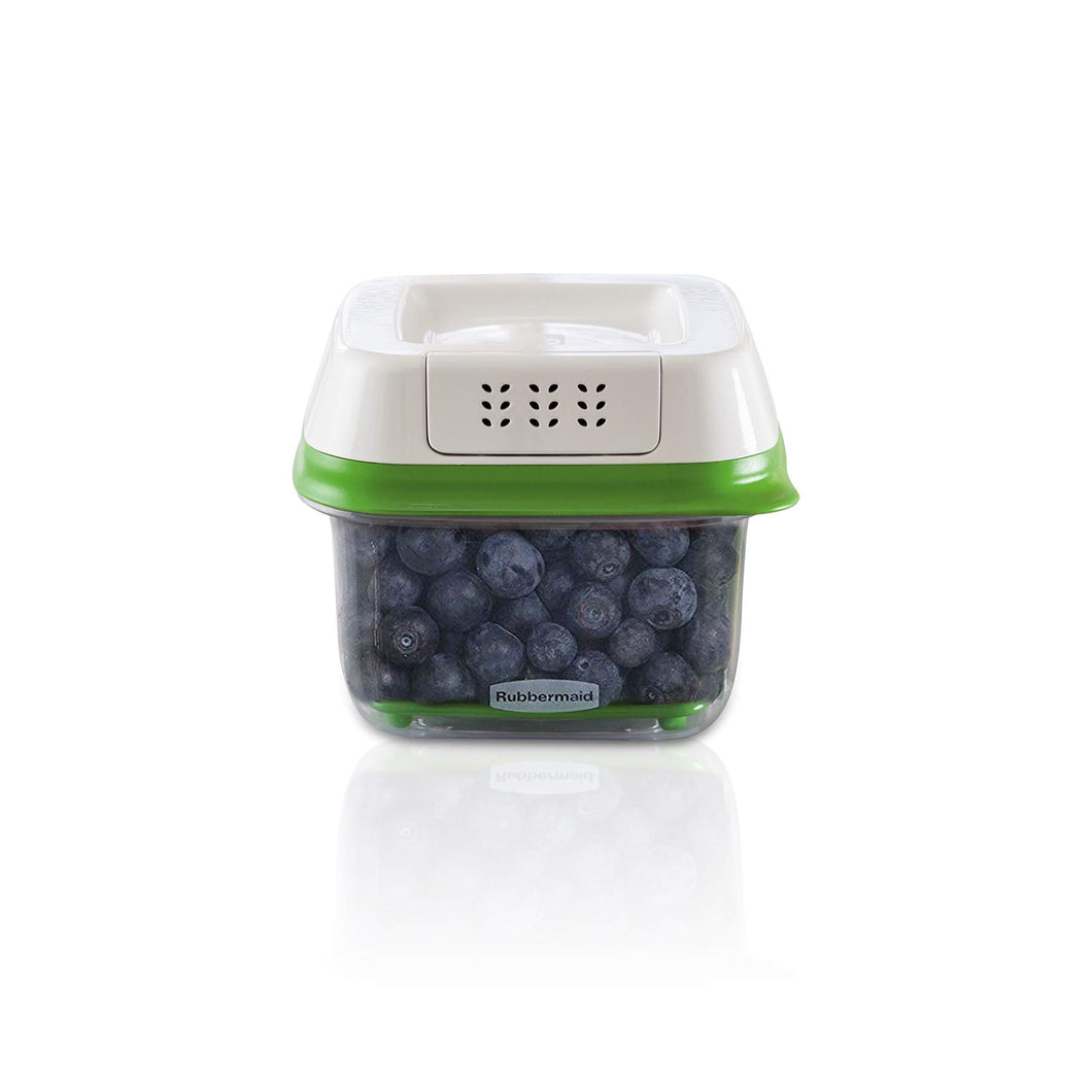 Rubbermaid FreshWorks Produce Saver Food Storage Container, Small, 2.5 Cup,