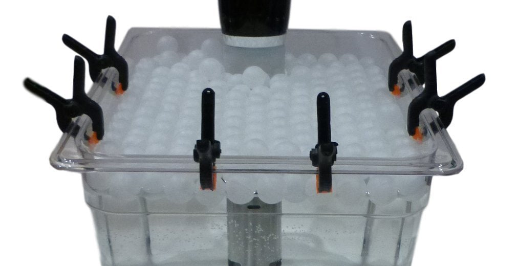 Sous Vide Cooking Water Balls, 8 Clip Kit Bundle And Drying Bag for Anova, ChefSteps Joule, Wancle Immersion Circulators, and most containers
